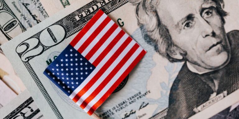 Top 10 Richest People in America – 2025 Forbes List of Wealthiest Americans