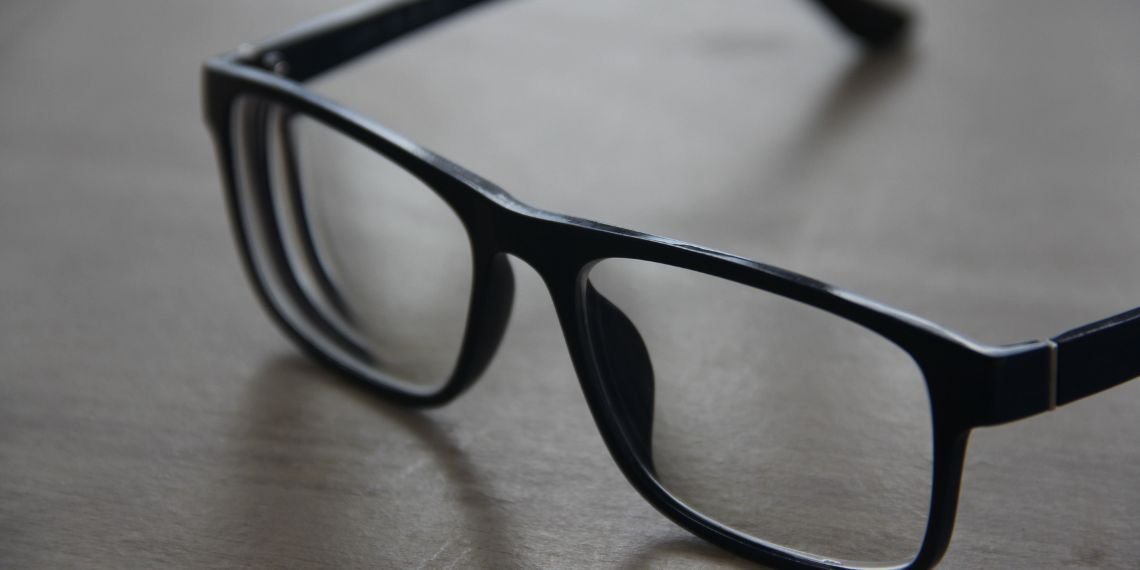 Apple Smart Glasses Could Become Your Next Health Tracker in 2027